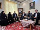 دیدار رئیس بنیاد شهید با خانواده شهید سردار سپهبد محمد پاکپور/هر شهید، درسی برای زندگی و خدمت به ما میدهد