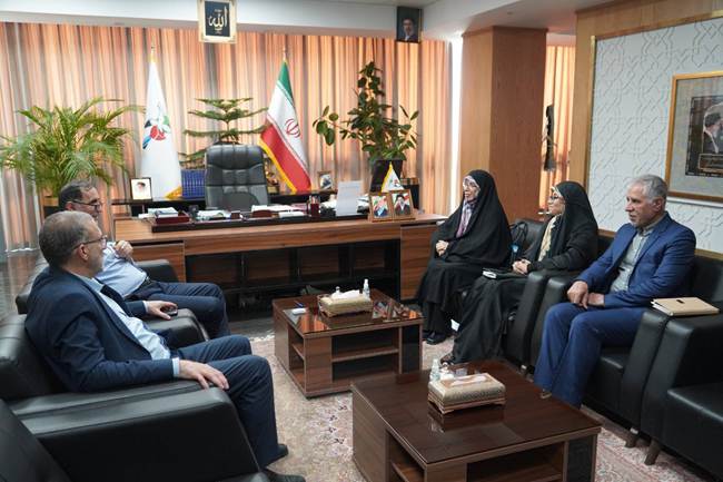 دیدار رئیس بنیاد شهید و امور ایثارگران با نماینده مردم ساری در مجلس شورای اسلامی