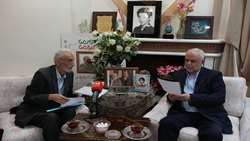 دیدار رئیس بنیاد شهید و امور ایثارگران با خانواده شهیدان «حجاری» و «خرمی»