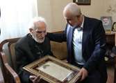 دیدار رئیس بنیاد شهید و امور ایثارگران با خانواده شهیدان معظم «یوسفی» و «تیزکار»