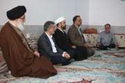دیدار نماینده ولیفقیه در البرز با خانواده شهدای جنگ رمضان در محمدشهر